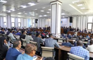 Xildhibaannada Baarlamaanka Soomaaliya oo dalbaday in loo sameeyo adeeg Caafimaad