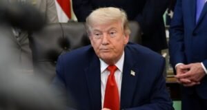 Trump oo lumiyay taageerrada Dadka Maraykanka 33%