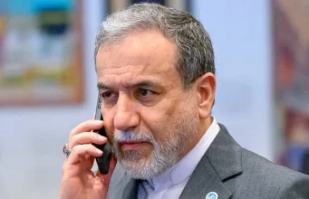 Iiraan oo isku xirtay amniga Hormuz iyo joojinta duqaymaha Maraykanka uu ku hayo