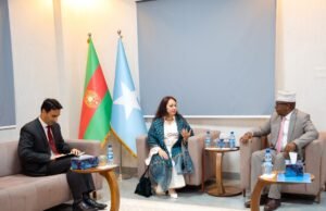 Pakistan oo fulineysa heshiis ay Soomaaliya la gaartay oo la xiriira dib u dhiska Ciidamada Cirka Dalka