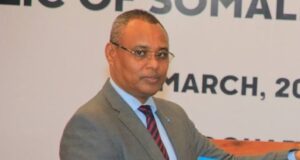 Kenya oo weli Liiska Dadka aan loo oggolayn ku haysa RW Ku-xigeenka Labaad ee Soomaaliya