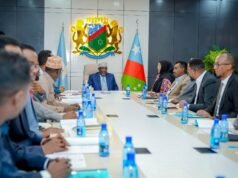 Sawiro;-hoggaamiyaha koonfur galbeed oo guddoomiyey shirka golaha wasiirada