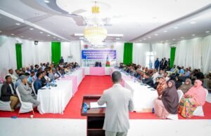 Sawiro;-Hoggaamiyaha Koonfur Galbeed oo Furay Madasha Sanadlaha ah ee Guddoomiyeyaasha Gobollada iyo Degmooyinka