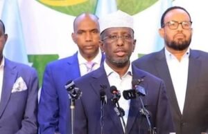 Mucaaradka oo fariin u diray Golaha ammaanka ee Q.M.