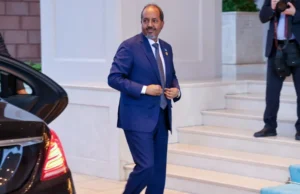 Madaxweyne Xasan Sheekh Maxamuud oo u safray Maraykanka si uu uga qaybgalasho Shirka QM