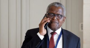 Aliko Dangote “Waxaan doorbidayaa in aan Xabsi galo intii la iga qaadan lahaa Teleefankayga”
