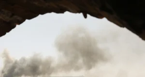 Isbahaysiga Sacuudiga hor boodayo & Xuutiyiinta oo is dhaafsaday duqaymo culus
