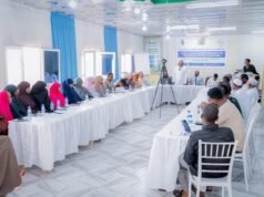 Wasaaradda Awqaafta iyo Arrimaha Islaamka Dowladda KG oo Caasimada Baraawe kudaah furtay tababar ku saabsan Doorka ay Culimada Baraawe ka qaadan karaan Dhex-dhexaadinta iyo Wada-hadalka Bulshada. Tababarka oo soconaya sedex maalin ayaa waxaa daahfuray Agaasimaha Guud ee Wasaarada Awqaafta Mudane Mubaarak iyadoona Dahfurka ay goob joog ka ahaayeen Wasiirka Wasaaradda Dekeddaha iyo Gadiidka Badda KG, Gudoomiyaha Degmada Baraawe iyo Agaasimaha Guud ee Wasaarada Arrimaha Gudaha KG waxaana ka qeyb galaya mas’uuliyiin ka tirsan Wasaaradda, culimo, macallimiin, haween iyo dhallinyaro war igu sameyey ChatGPT said: Writing Wasaaradda Awqaafta iyo Arrimaha Islaamka Koonfur Galbeed oo Baraawe ka daahfurtay tababar ku saabsan doorka culimada ee dhex-dhexaadinta bulshada