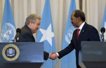 “Qaramada Midoobay waxay sii wadi doontaa taageerada ay siiso Soomaaliya iyada oo loo marayo hay’adaha Qaramada Midoobay ee dalka ka howlgala,” ayuu yiri Guterres.